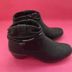 Easy Street Comfort Boots Women Size 8.5 W Black Faux Leather Ankle Boot…